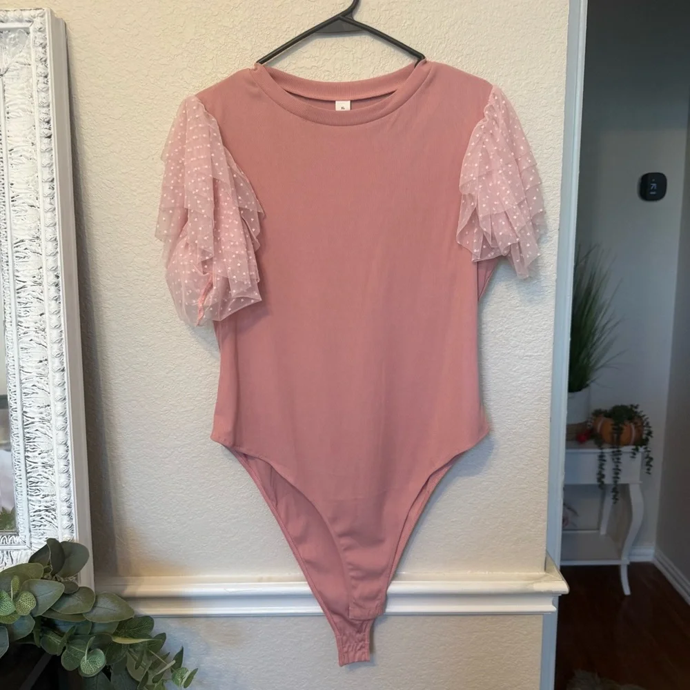 Pink Bodysuit with Ruffled Sleeves XL B - Picture 2 of 9